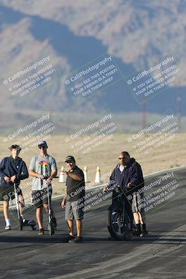 media/Oct-30-2025-Racers Edge (Thu) [[dabbdaf680]]/1-Around the Pits- Track Walk/